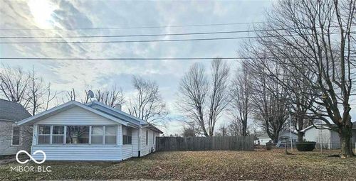 1621 R Ave, New Castle, IN, 47362-2153 | Card Image