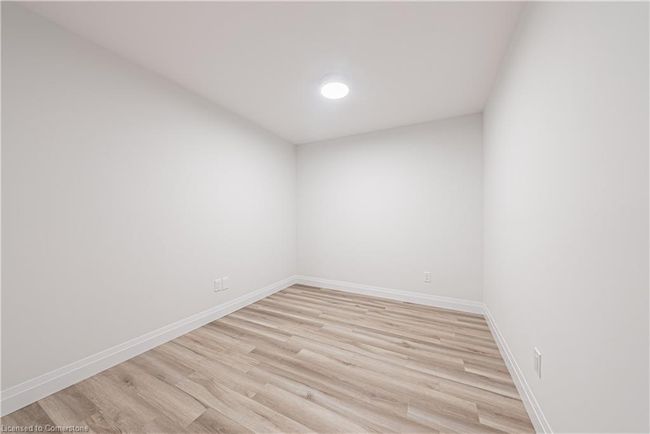103 - 153 Wilson St W, House attached with 2 bedrooms, 2 bathrooms and 2 parking in Ancaster ON | Image 6