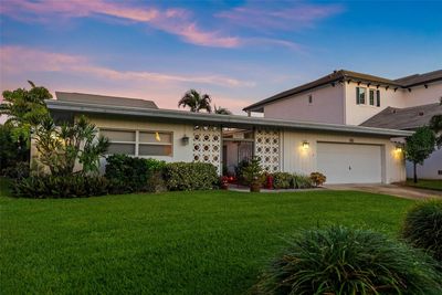 429 3rd Avenue N, House other with 3 bedrooms, 3 bathrooms and null parking in Tierra Verde FL | Image 3