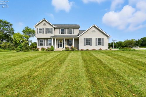 2388 Baxter Rd, Willard, OH, 44890-9765 | Card Image
