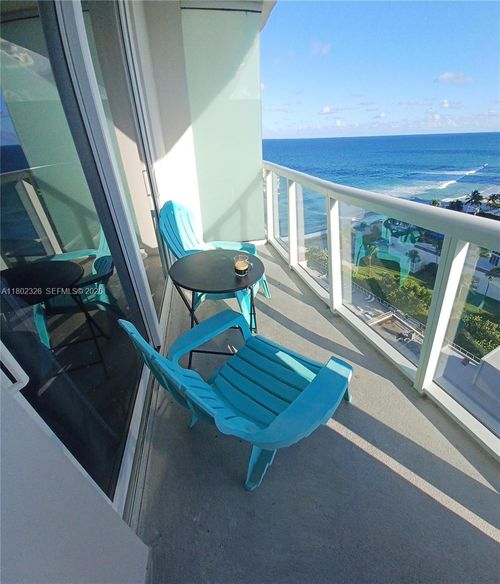 1105-19201 Collins Ave, Sunny Isles Beach, FL, 33160-2202 | Card Image