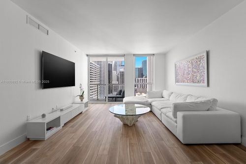 apt-2407-244 Biscayne Blvd, Miami, FL, 33132-2333 | Card Image