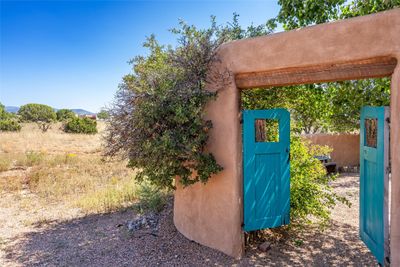 7 Casa Del Oro Court, House other with 2 bedrooms, 2 bathrooms and 2 parking in Santa Fe NM | Image 2