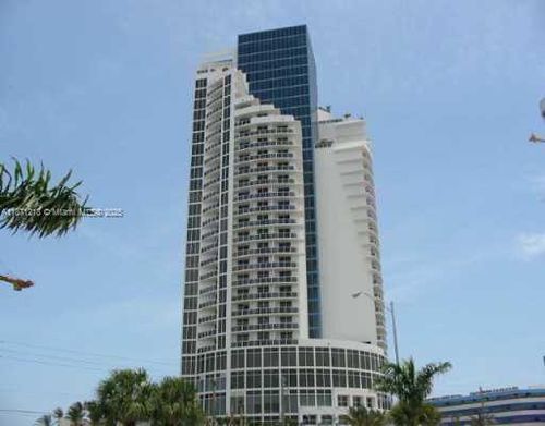 1801-18001 Collins Ave, Sunny Isles Beach, FL, 33160-2722 | Card Image