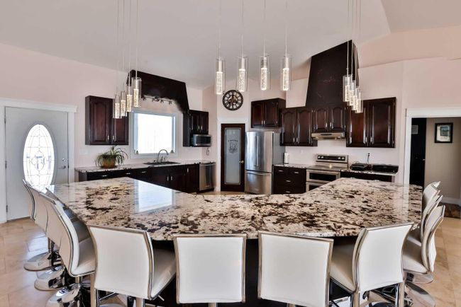 328 Railway Ave, House other with 3 bedrooms, 5 bathrooms and 20 parking in Lomond AB | Image 21