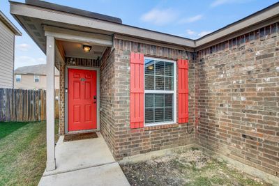 1540 Breanna Lane, House other with 3 bedrooms, 2 bathrooms and 6 parking in Kyle TX | Image 3