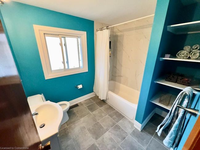 175 Fourth Ave, House other with 3 bedrooms, 1 bathrooms and 3 parking in Kitchener ON | Image 6