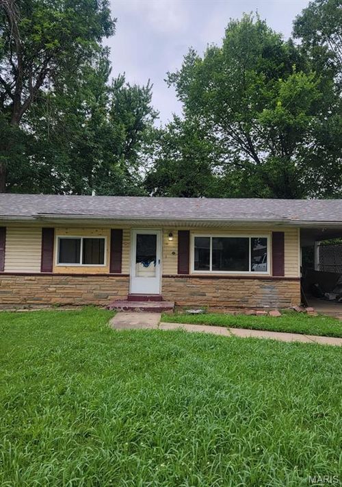9909 Glen Owen Dr, Saint Louis, MO, 63136-3011 | Card Image