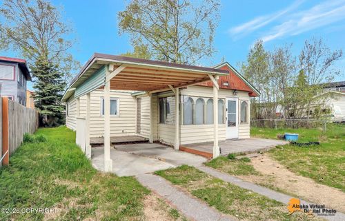 508 N Bunn St, Anchorage, AK, 99508-1633 | Card Image