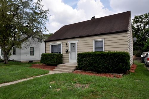 1097 Oakland Park Ave, Columbus, OH, 43224-3314 | Card Image