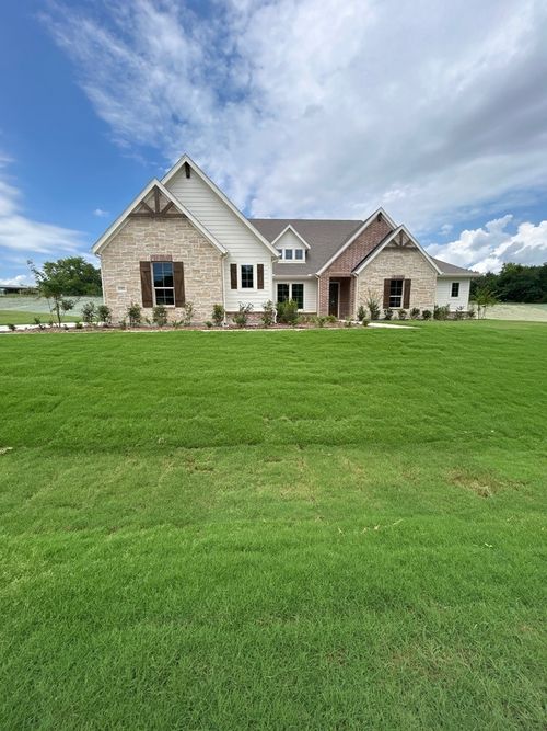 1002 Perrin Ln, Van Alstyne, TX, 75495-3153 | Card Image