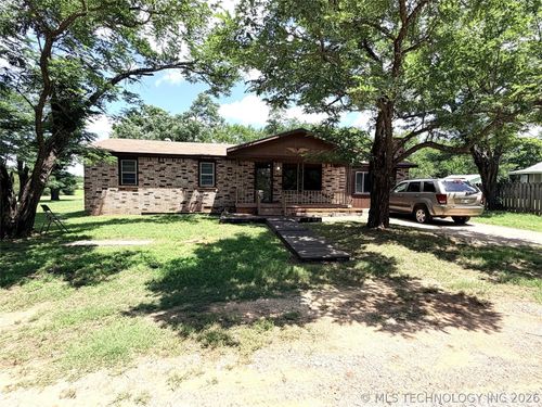 10305 Mesquite, Henryetta, OK, 74437 | Card Image