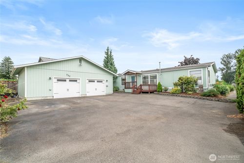 732 Algona Boulevard N, Algona, WA, 98001 | Card Image