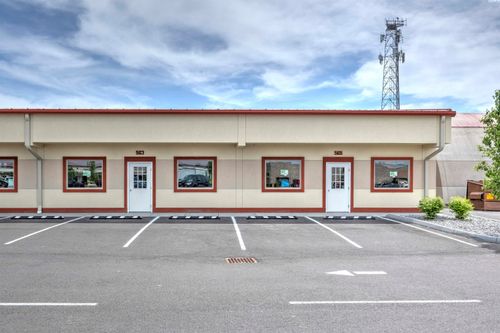 b565-585 Stevens Dr, Richland, WA, 99352-4182 | Card Image