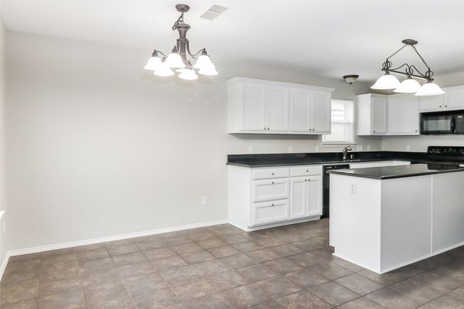 1024 Andrew St, House other with 3 bedrooms, 2 bathrooms and null parking in Burleson TX | Image 6