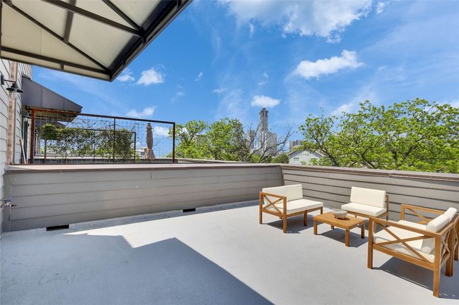 Patio / terrace with a patio area | Image 28