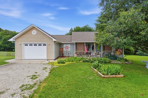 821 Buffalo Trl, Clarkrange, TN, 38553 | Card Image