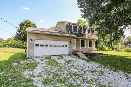 1164 Hartville Rd, Atwater, OH, 44201-9748 | Card Image