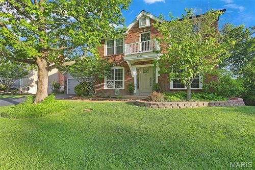 3108 Woodbridge Estates Dr, Saint Louis, MO, 63129-6216 | Card Image