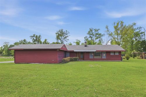 805 Goss Rd, Westlake, LA, 70669-2007 | Card Image