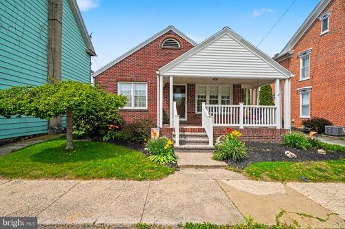 200 S Front St, LIVERPOOL, PA, 17045-9719 | Card Image