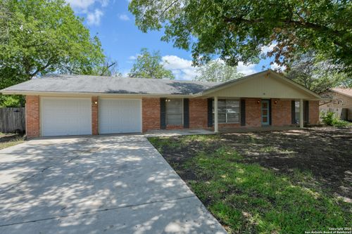 641 Richfield Dr, Windcrest, TX, 78239-2009 | Card Image