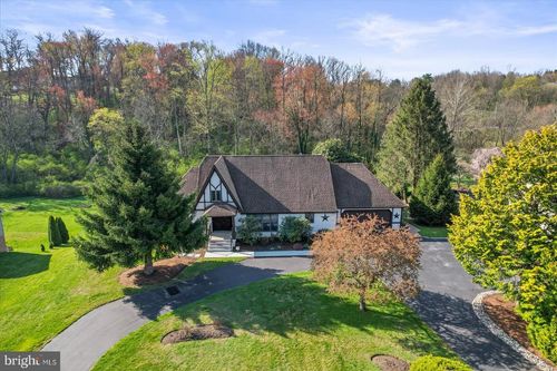 80 Tyler Run Rd, YORK, PA, 17403-4952 | Card Image