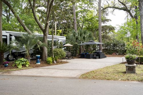 390-133 Arrow Rd, Hilton Head Island, SC, 29928-7306 | Card Image