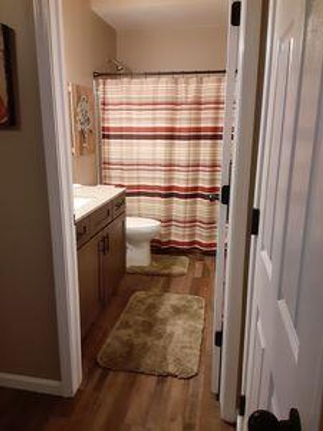 935 Stony Lake Ct, Condo with 2 bedrooms, 3 bathrooms and null parking in Oxford MI | Image 16