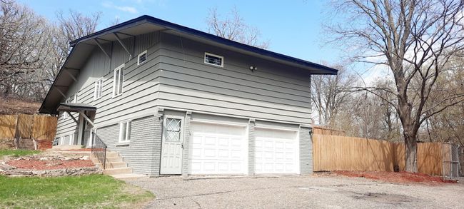 garage 2 car attached 3rd in back of house.jpg | Image 4
