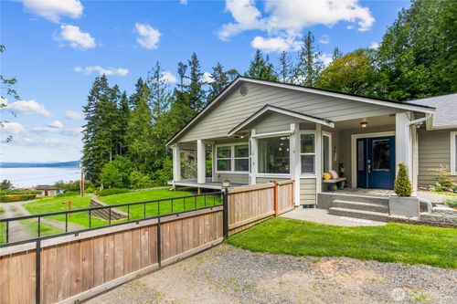 29955 Scenic Dr Ne, Poulsbo, WA, 98370-9303 | Card Image