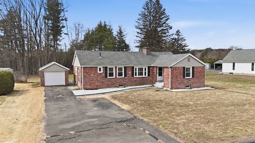 118 Parker Street, East Longmeadow, MA, 01028 | Card Image