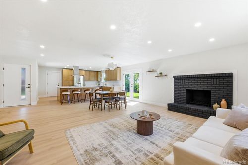 2126 S Yarrow Street, Lakewood, CO, 80227 | Card Image