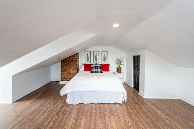 1711 Larkins Way, House other with 4 bedrooms, 2 bathrooms and null parking in Pittsburgh PA | Image 31