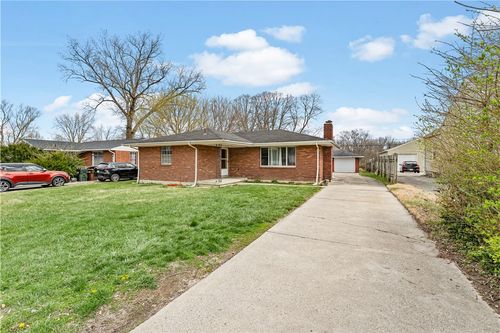 7720 Irvington Ave, Dayton, OH, 45415-2524 | Card Image