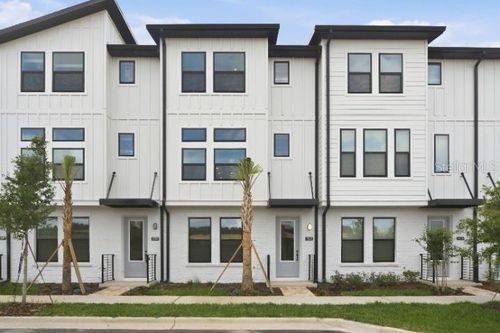 15285 Hamlin Park Dr, Winter Garden, FL, 34787-5881 | Card Image