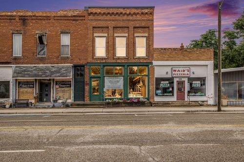 207 Main Street, Tekonsha Village, MI, 49092 | Card Image