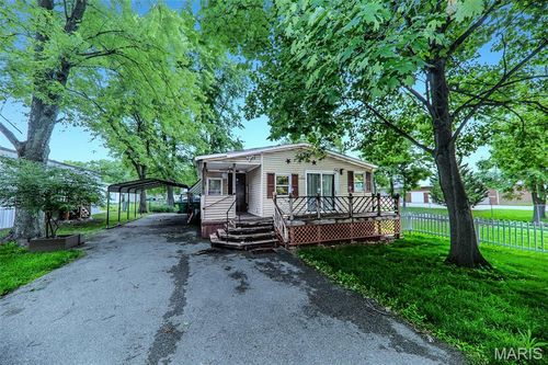 1802 Crestview Dr, O Fallon, IL, 62269-1609 | Card Image