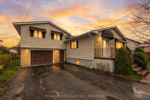 71 Cartwright St, Kingston, ON, K7M1P6 | Card Image