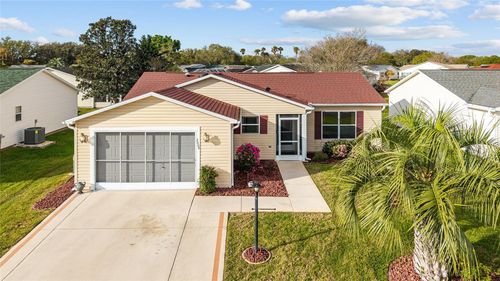 2604 Privada Dr, THE VILLAGES, FL, 32162-8510 | Card Image