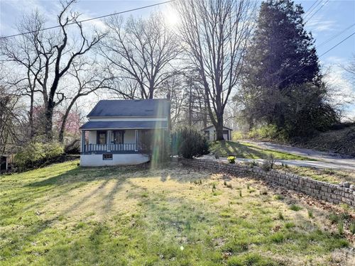 9903 Jeffrey Dr, Saint Louis, MO, 63137-3618 | Card Image