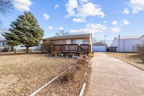 427 Yale Ave, Salina, KS, 67401-7371 | Card Image