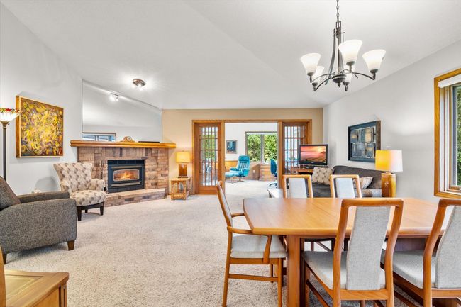 What a nice place to entertain your guests. | Image 4
