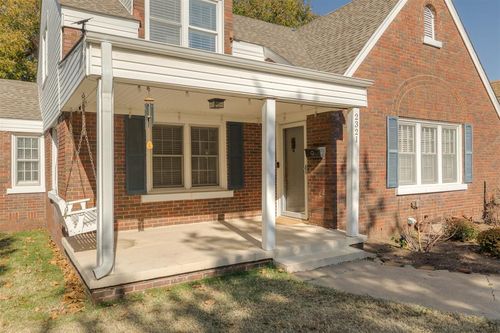 2321 Nw 28th St, Oklahoma City, OK, 73107-2523 | Card Image