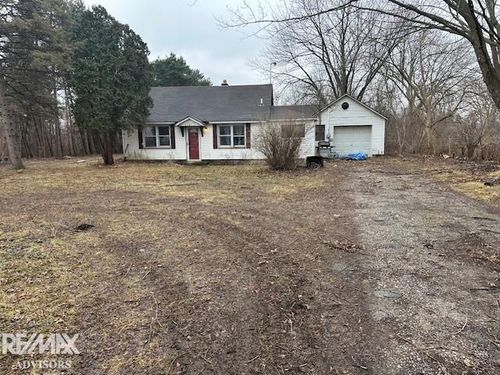 26870 Alma St, Chesterfield, MI, 48051-2569 | Card Image