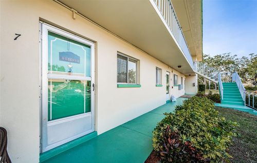 apt-7-2001 Greenbriar Blvd, CLEARWATER, FL, 33763-1408 | Card Image