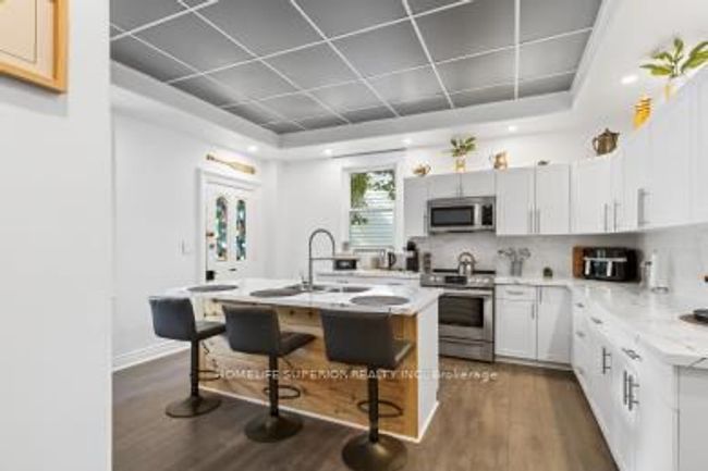 220 Moira St W, House other with 4 bedrooms, 3 bathrooms and 8 parking in Belleville ON | Image 11