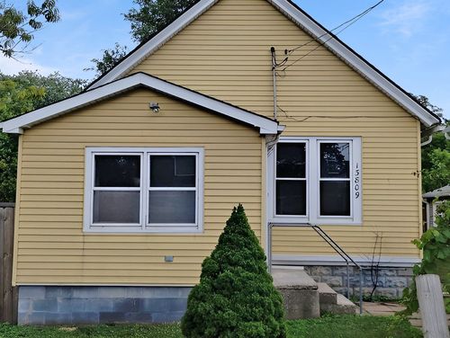 13809 Seeley Ave, Blue Island, IL, 60406-3222 | Card Image