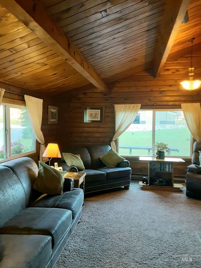 3127 Highway 93 N, House other with 2 bedrooms, 1 bathrooms and 2 parking in Gibbonsville ID | Image 7
