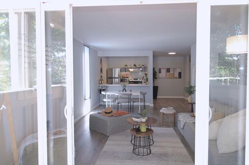 apt-5-260 Industrial Pkwy, Hayward, CA, 94544-6604 | Card Image